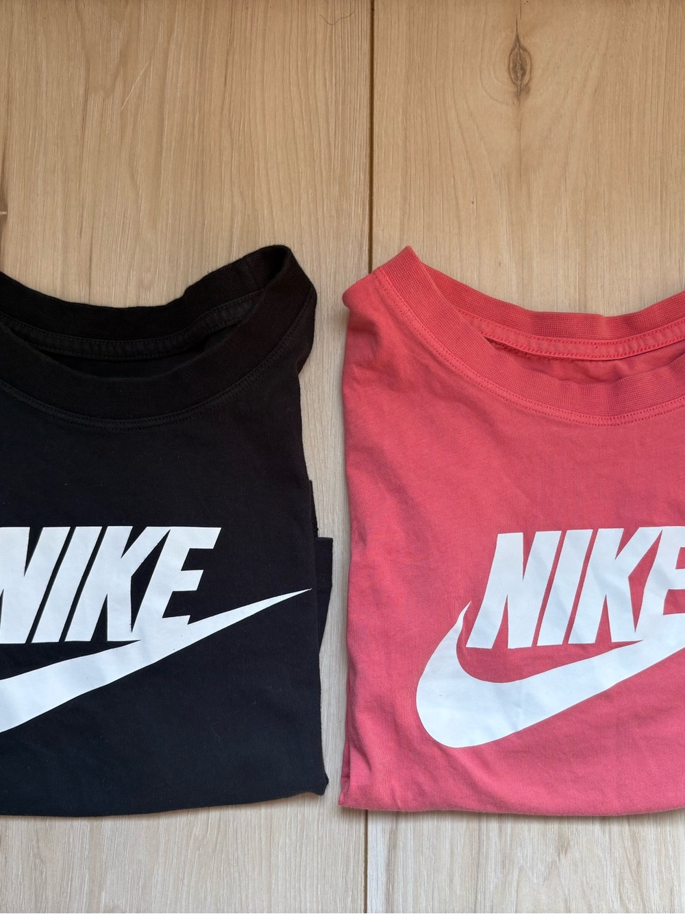 Nike Crop Tee Bundle Womens Small XS Pink Black Swoosh Logo Graphic Casual - Picture 2 of 8